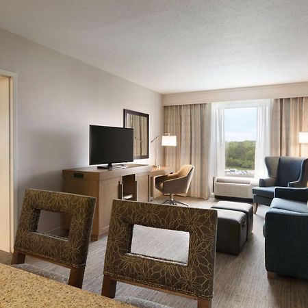 Hampton Inn Long Island-Brookhaven Farmingville Экстерьер фото
