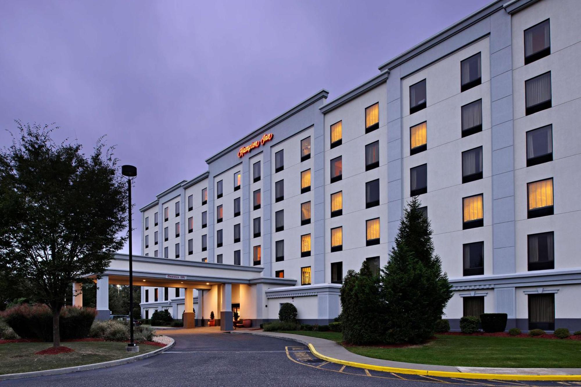 Hampton Inn Long Island-Brookhaven Farmingville Экстерьер фото