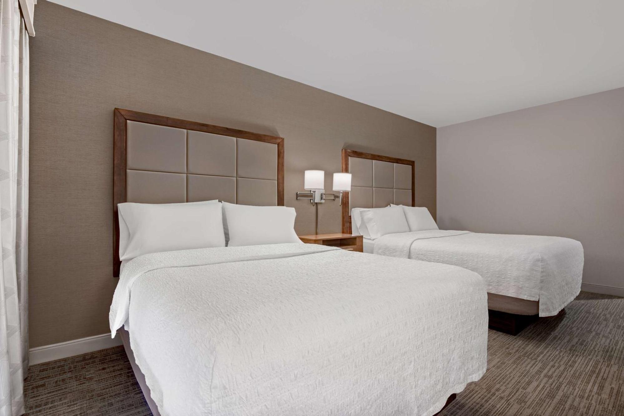 Hampton Inn Long Island-Brookhaven Farmingville Экстерьер фото