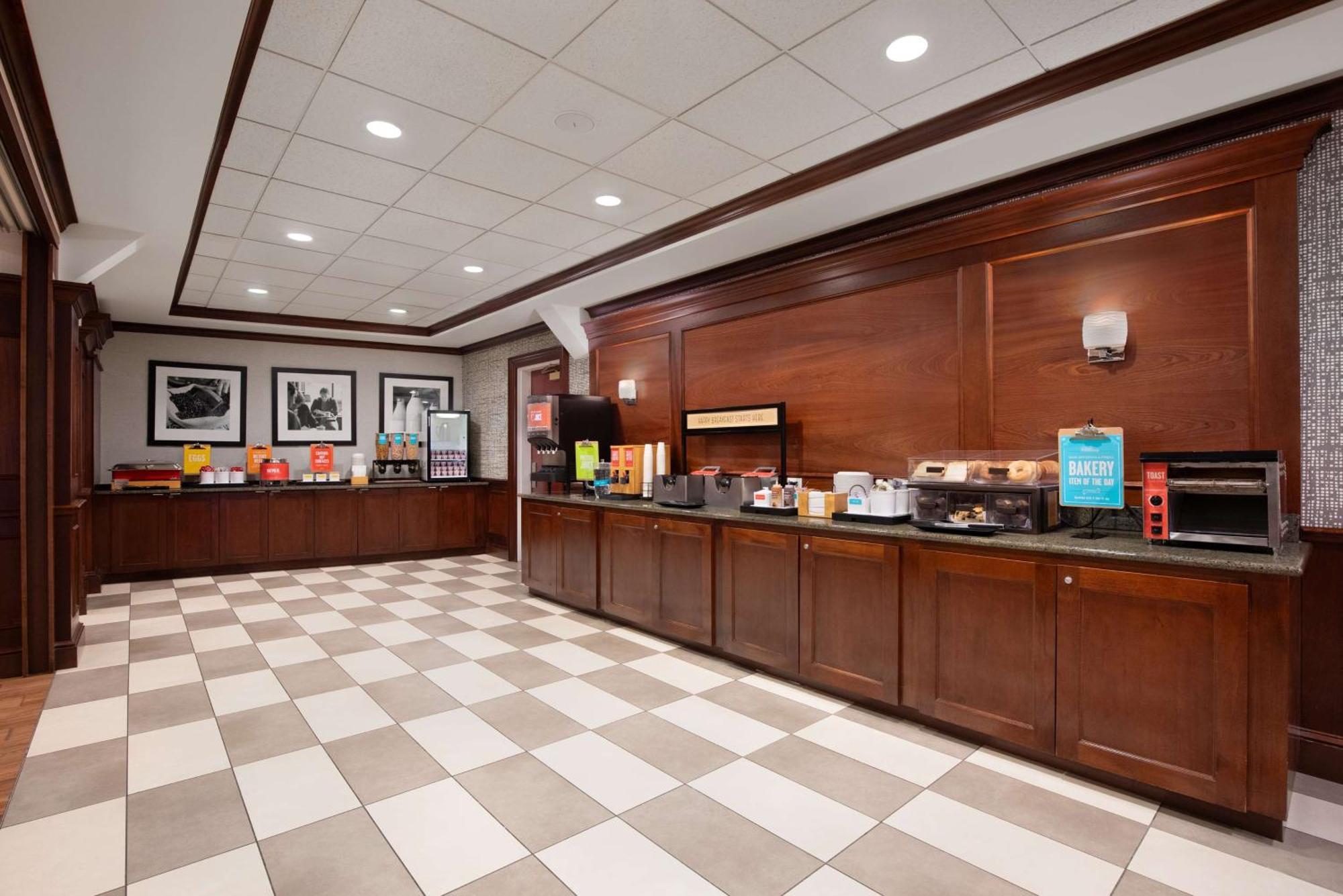 Hampton Inn Long Island-Brookhaven Farmingville Экстерьер фото