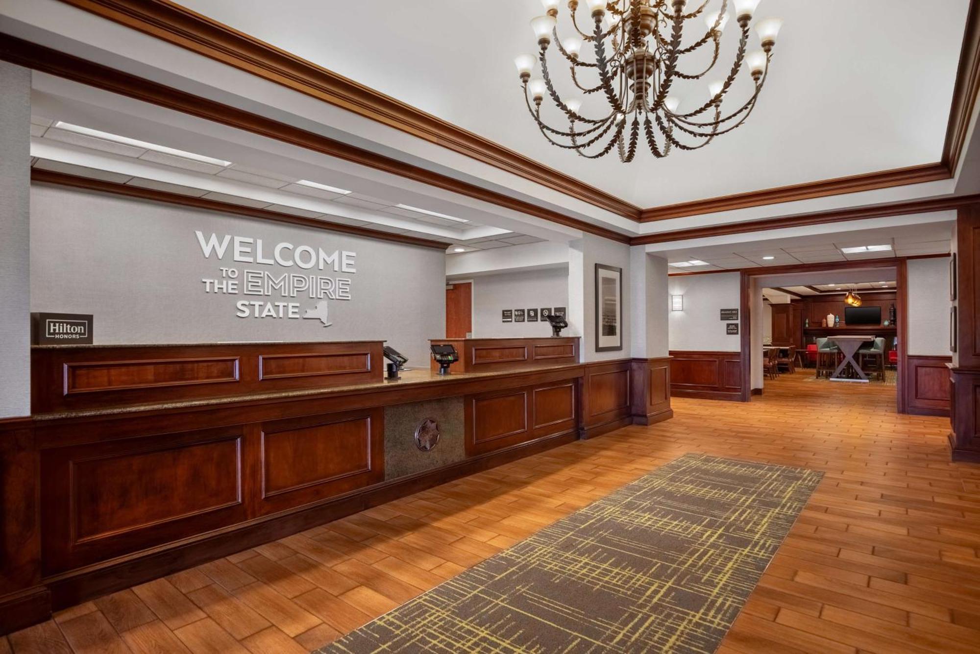 Hampton Inn Long Island-Brookhaven Farmingville Экстерьер фото