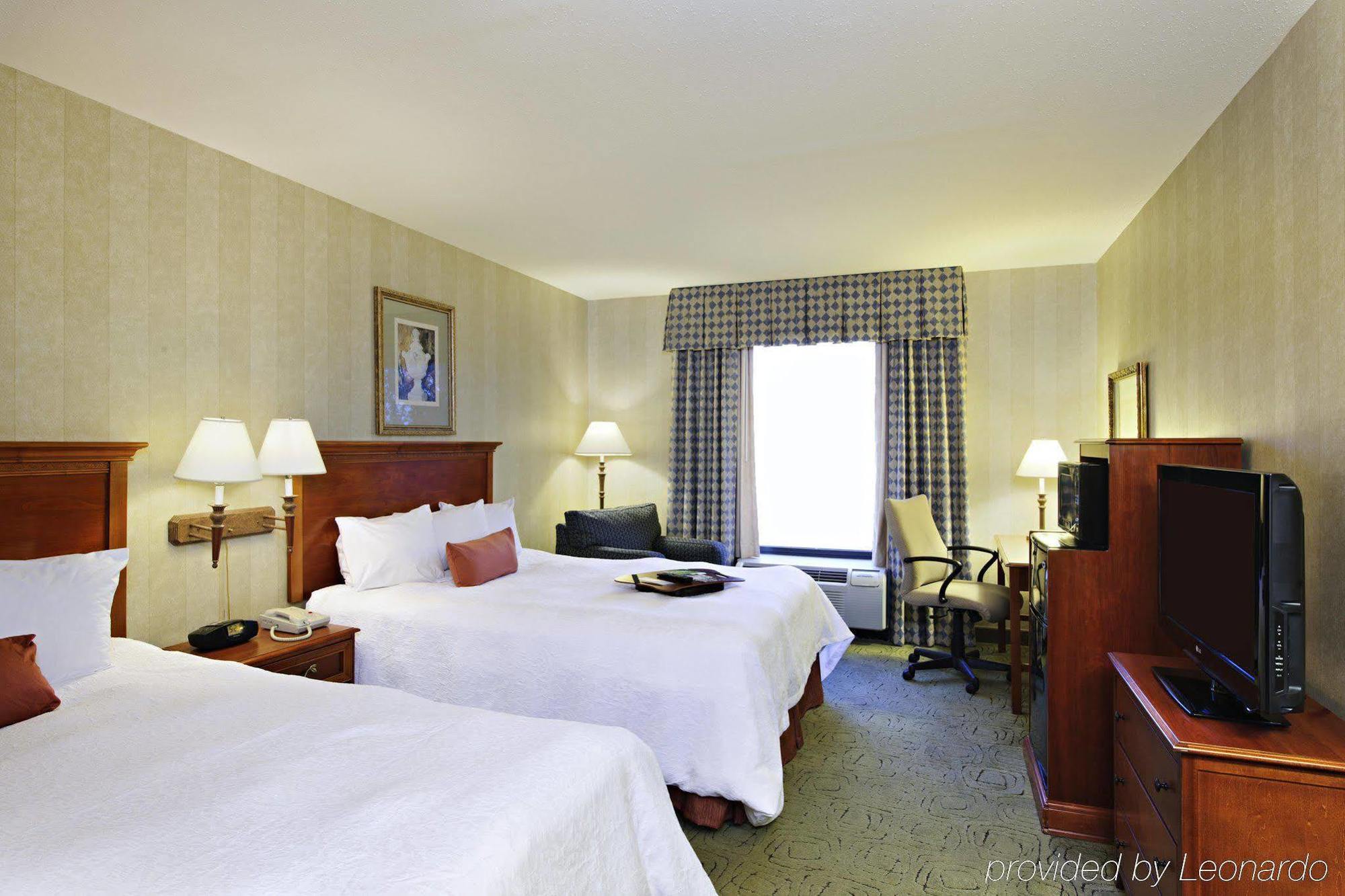 Hampton Inn Long Island-Brookhaven Farmingville Экстерьер фото