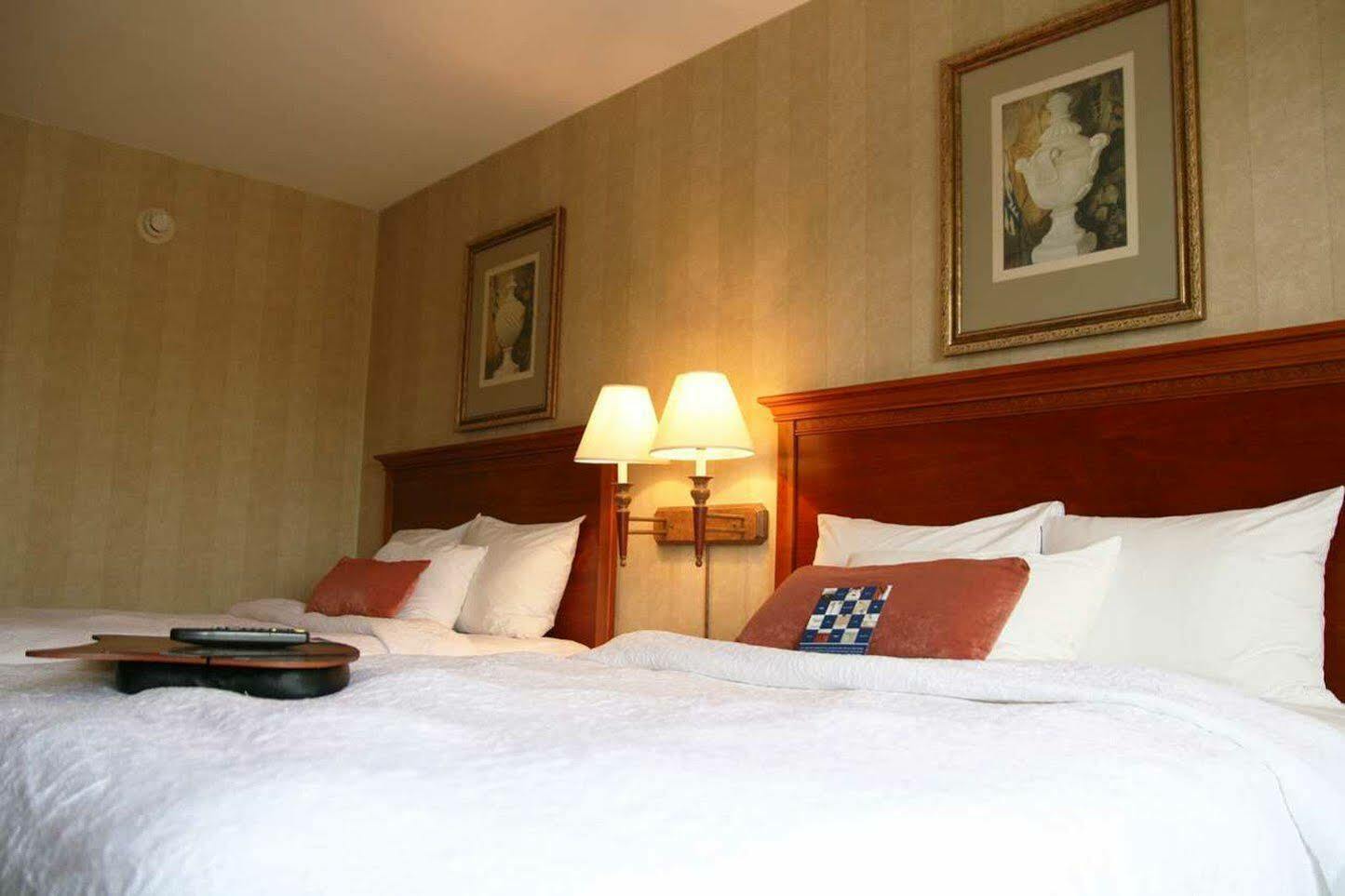 Hampton Inn Long Island-Brookhaven Farmingville Экстерьер фото